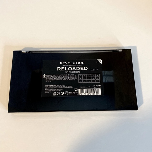 Revolution London Reloaded Seduction Eyeshadow Palette - Picture 2 of 2